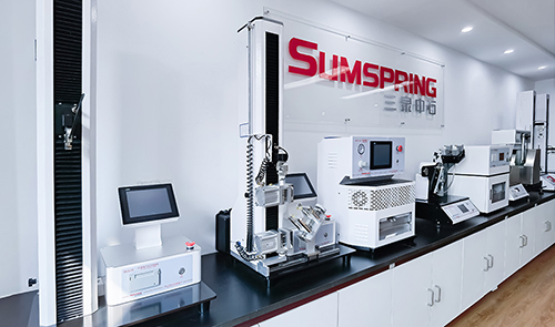 三泉中石實(shí)驗(yàn)室儀器圖